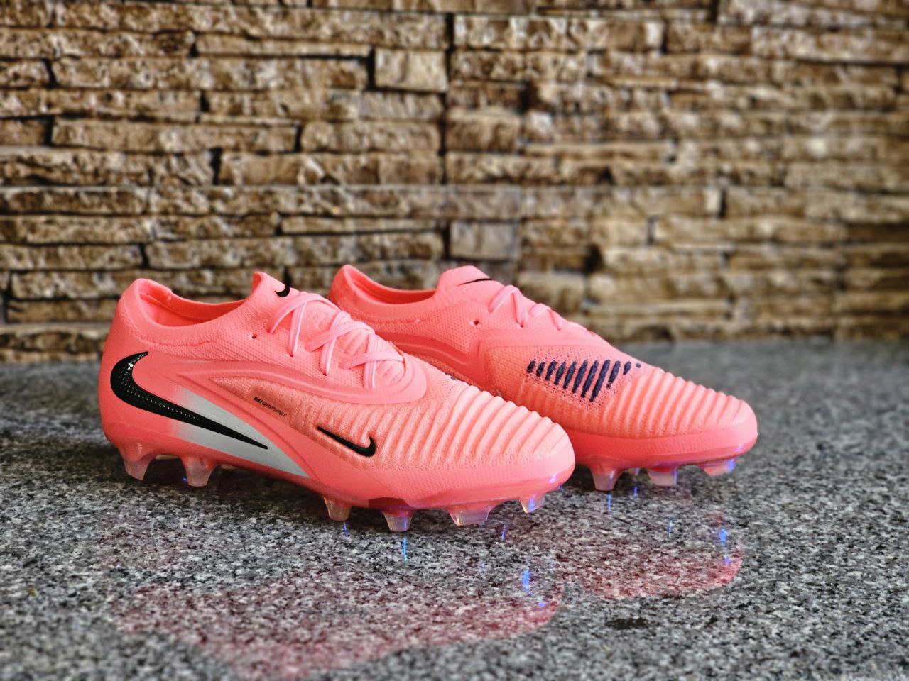 کفش فوتبال نایک مدل فانتوم GX 3 رنگ قرمز - تصویر 2