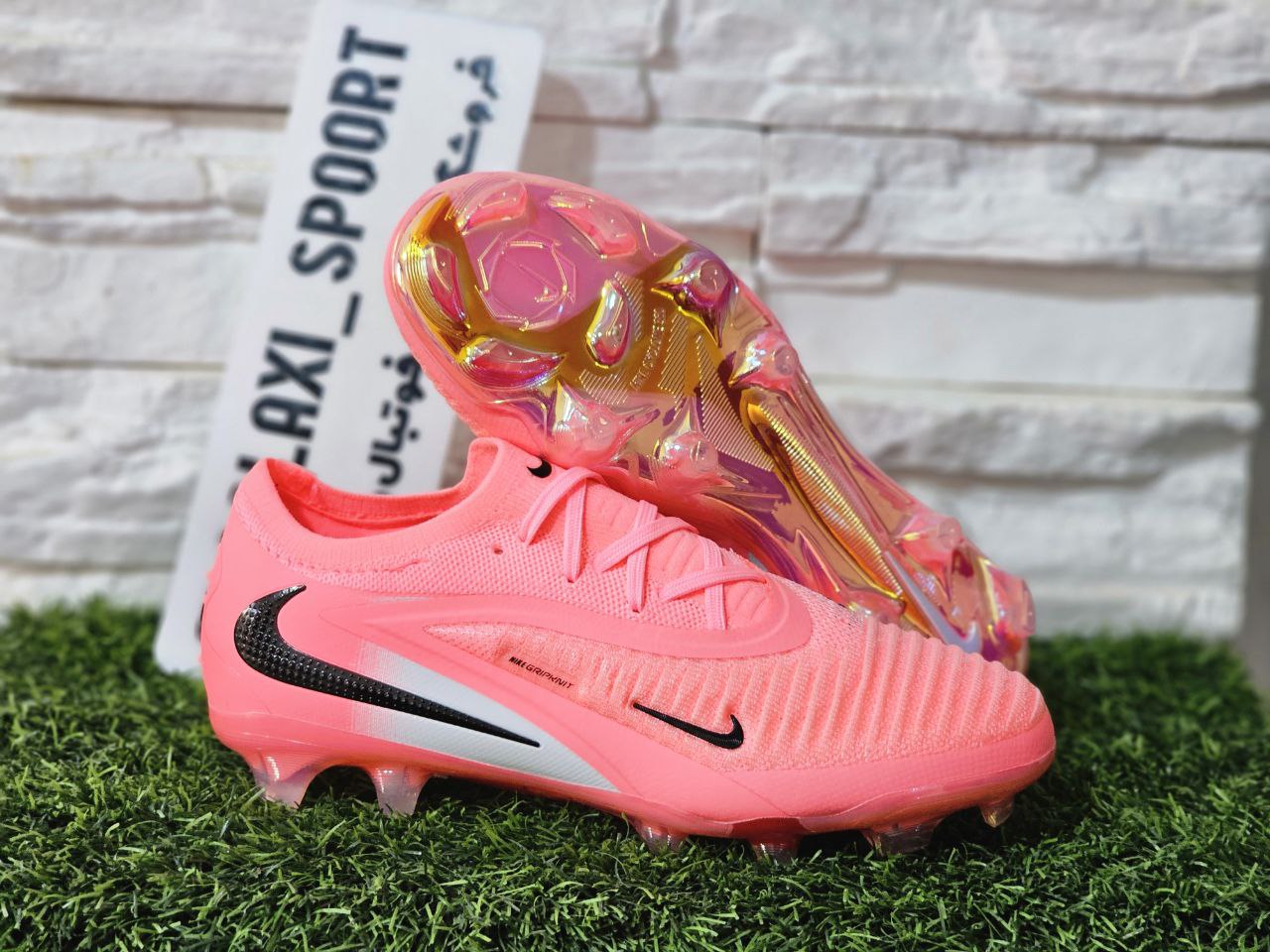 کفش فوتبال نایک مدل فانتوم GX 3 رنگ قرمز